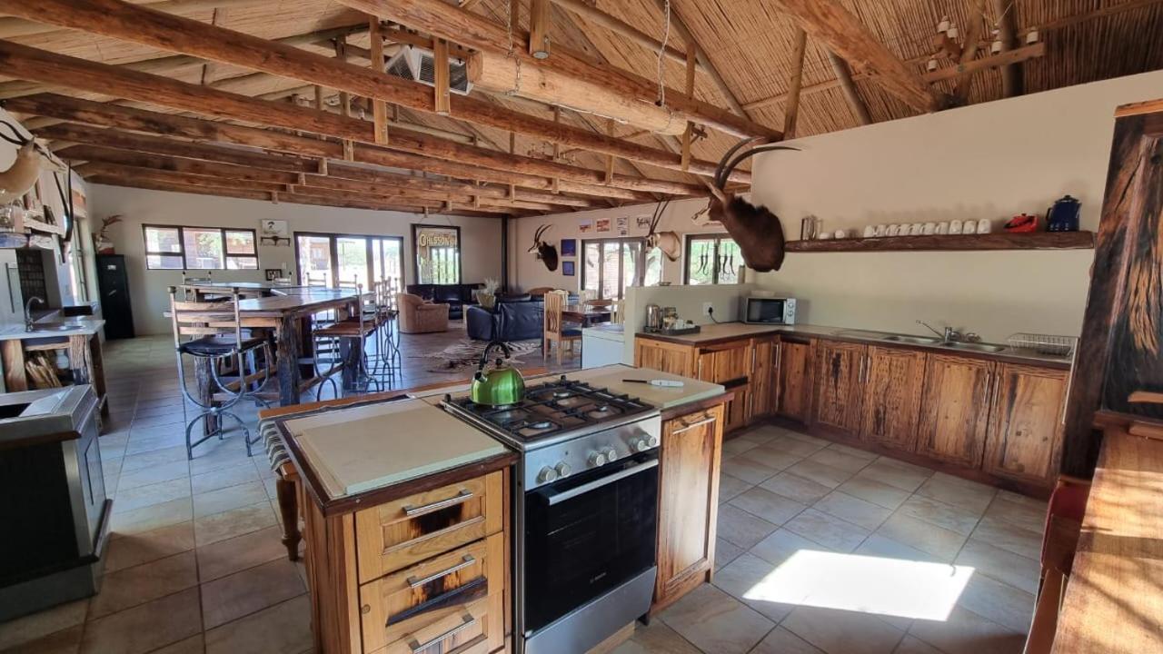 Zoutpanputs Game Lodge Askham Exterior foto